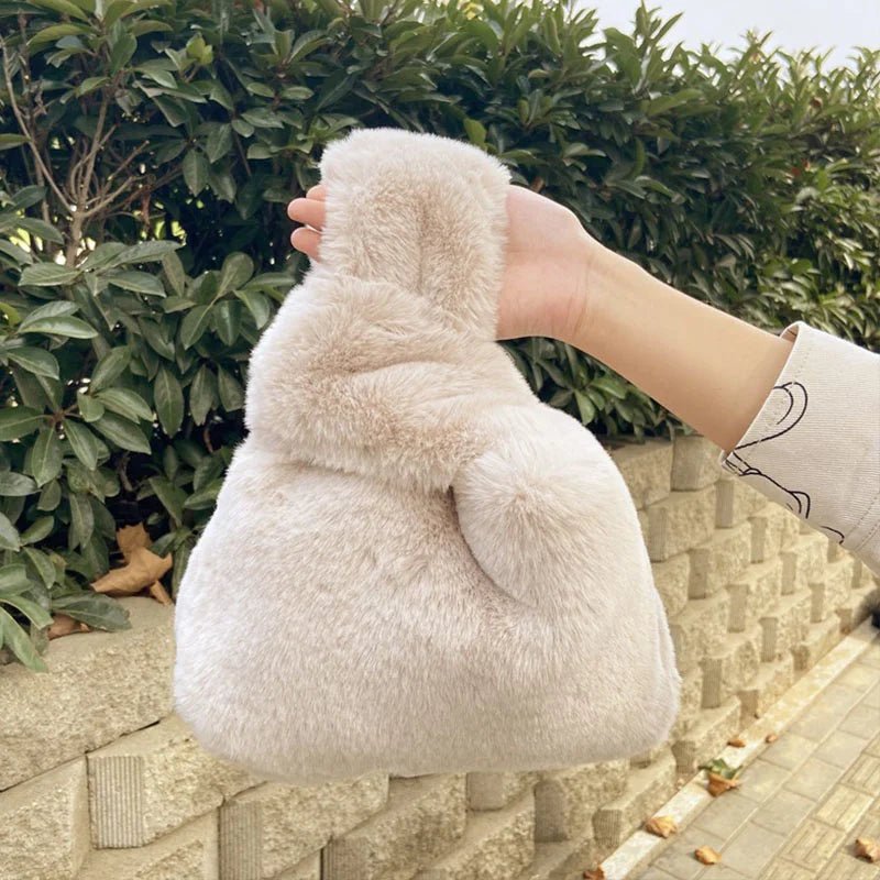 Winter Chic: 2022 Plush Underarm Shoulder Bag