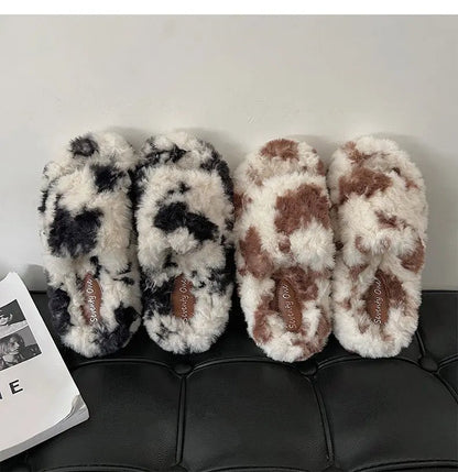 Cozy Chic: 2023 Autumn/Winter Plush Slippers